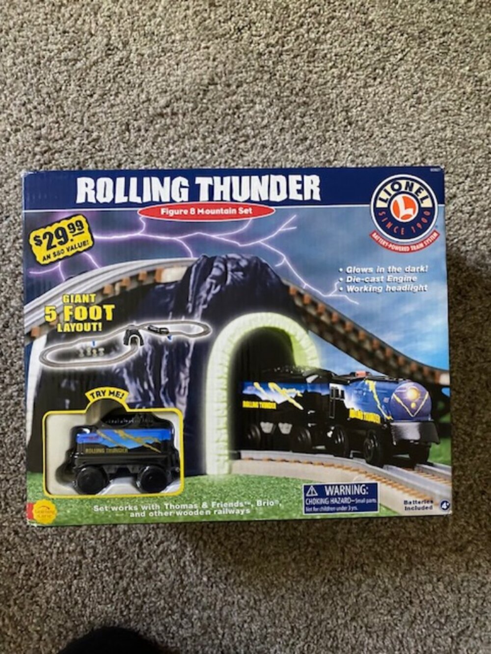 Vintage New Lionel  Rolling Thunder Figure 8 Mountain Set